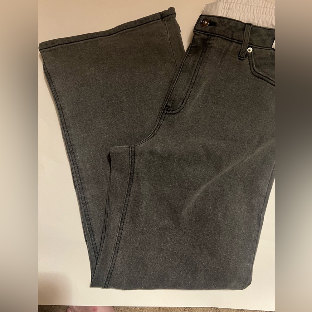 Bar III Women's Gray Wide Leg Flare Jeans, Size 12, Streetwear, Baggy, Cool - Picture 1 of 5